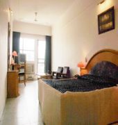 Inderlok Hotel Ντεχραντούν Εξωτερικό φωτογραφία